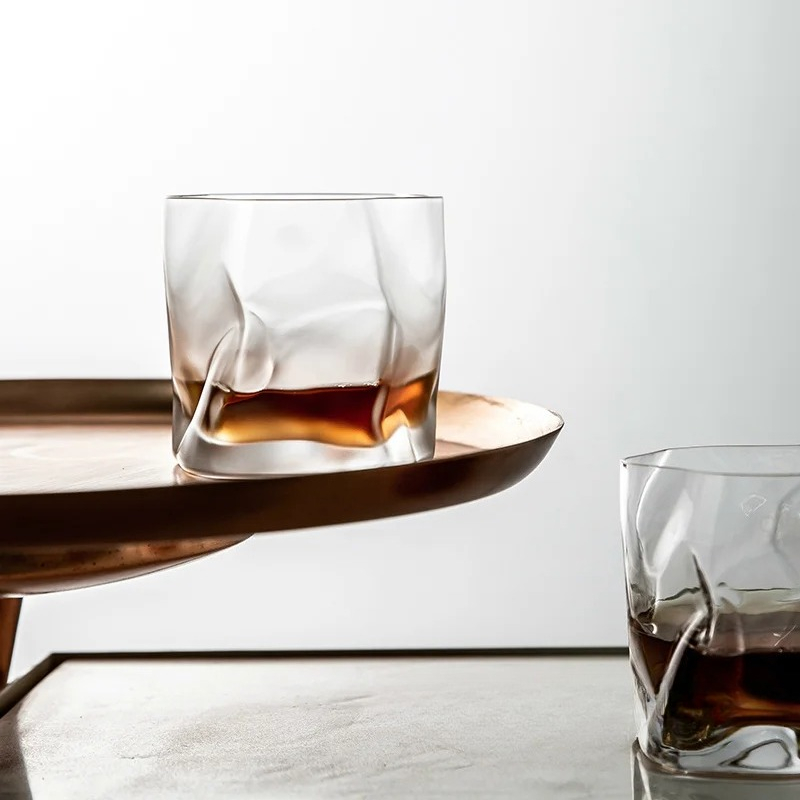 Tasse à whisky irrégulière en  - Wine Beer Tasting avis et prix